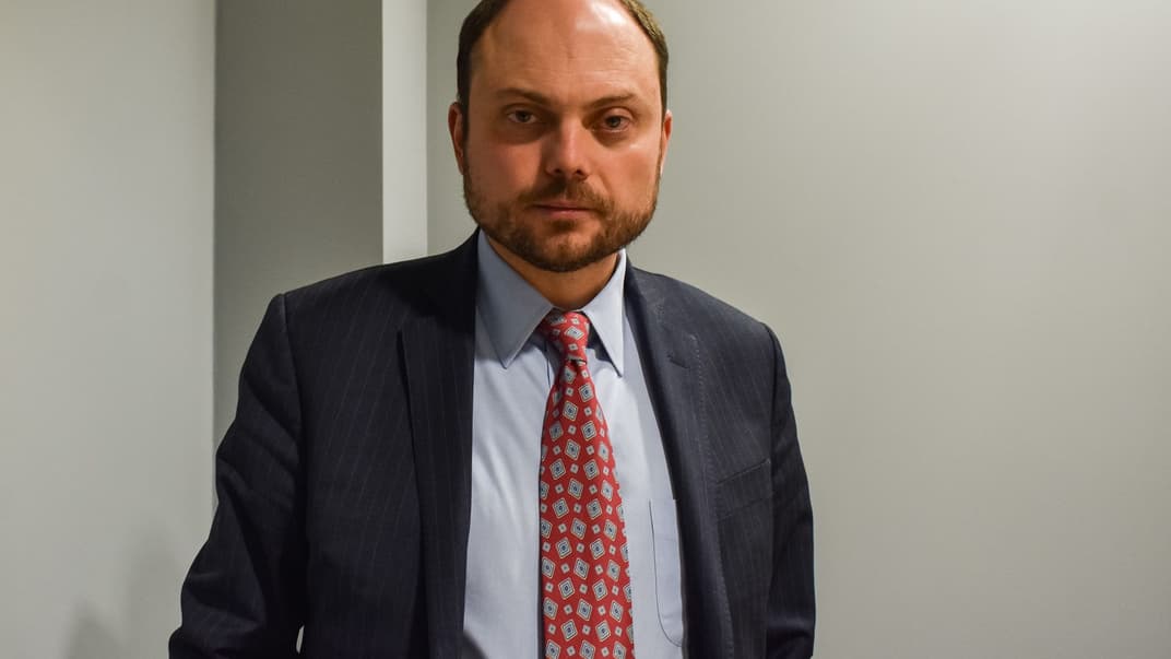 Владимир Кара-Мурза дает интервью hromadske