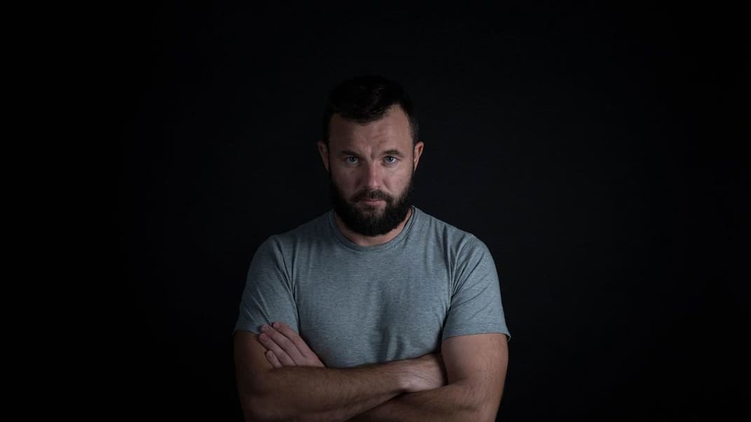 Політтехнолог Віталій Шкляров. 29 липня його затримали в Мінську за нібито діяльність на користь політичної опозиції. Його адвокат стверджує, що умови перебування Шклярова в СІЗО є нелюдськими