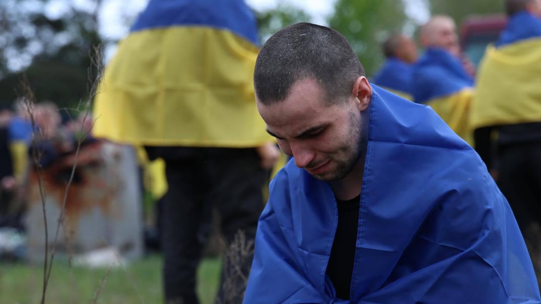 Освобожденный из плена украинский защитник