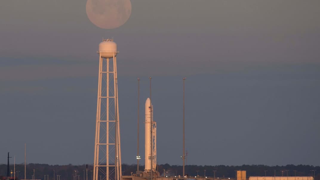 Ракет-носій «Антарес», космодром Воллопс (штат Вірджинія)
