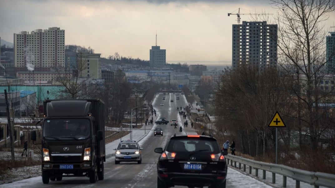 Краєвид на місто Расон у Північній Кореї, листопад 2017 року