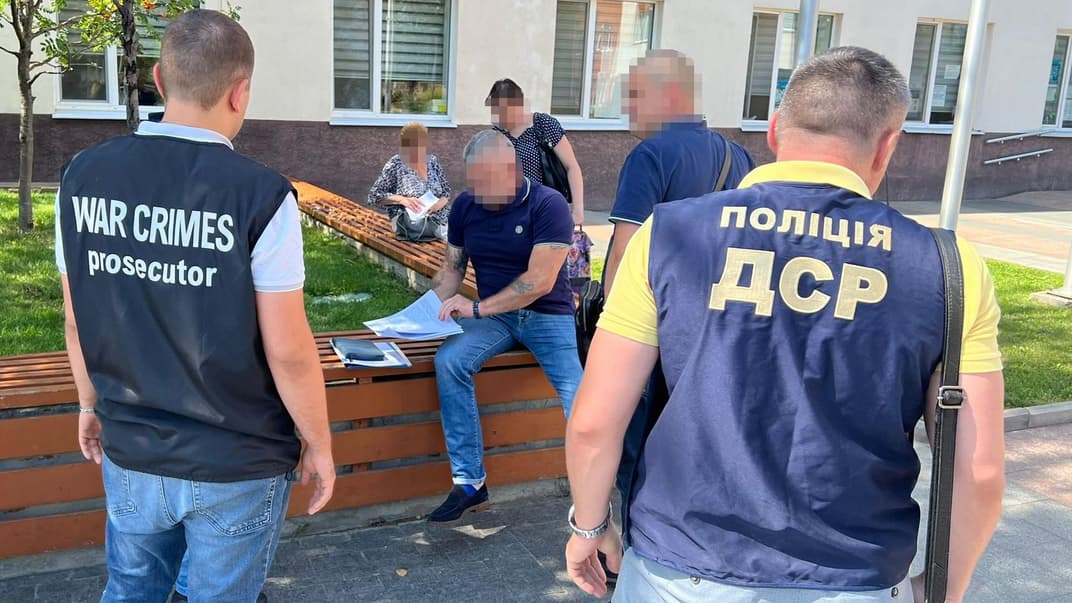 Підозру отримав голова однієї з районних адміністрацій міськради Одеси, який нібито закуповував товари для тероборони за втричі завищеними цінами