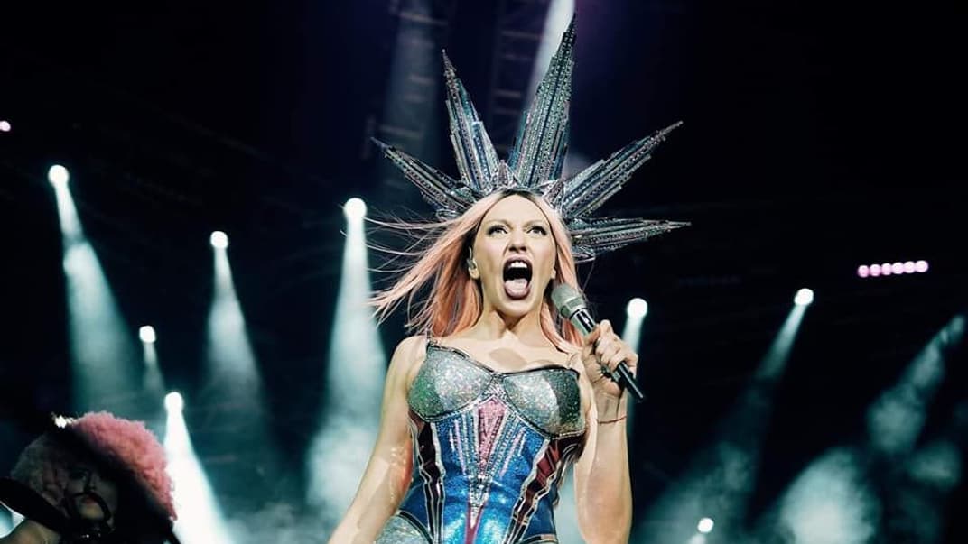 Співачка Оля Полякова під час виступу, архів