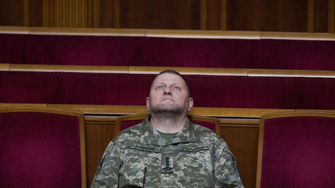 Головнокомандувач ЗСУ генерал-лейтенант Валерій Залужний під час засідання Верховної Ради України, в Києві, 28 грудня 2022 року