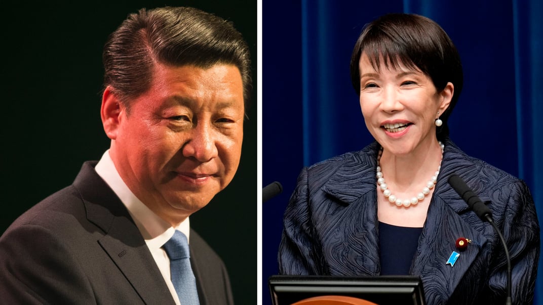 Колаж. Глава Китаю Сі Цзіньпін та прем'єр-міністерка Японії Санае Такаїчі