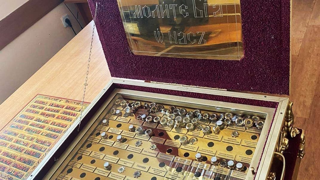 До Молдови намагалися вивезти мощей 80 святих та церковне начиння