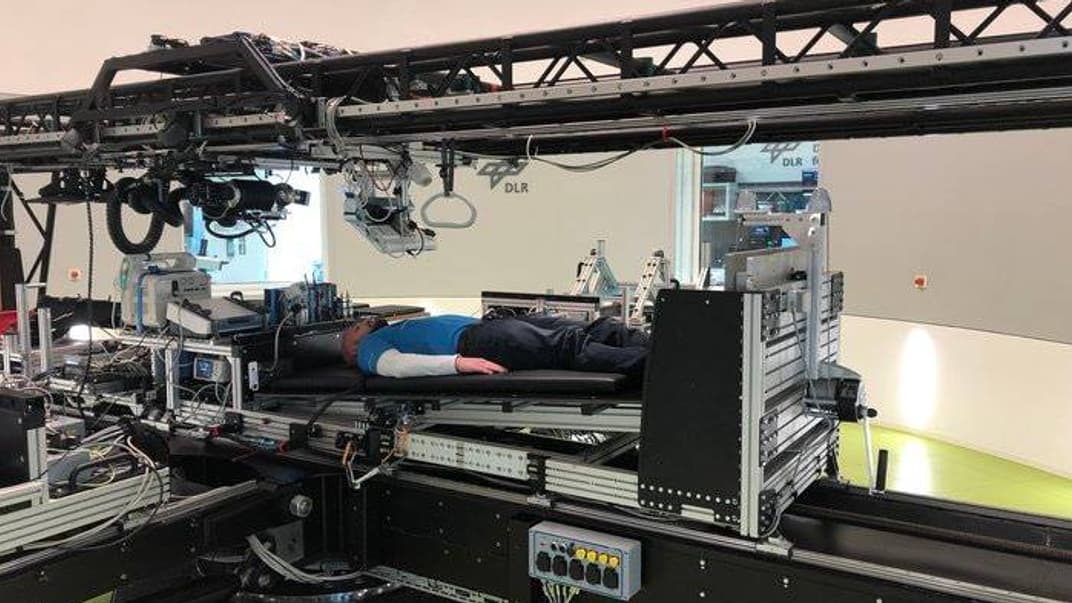 Ліжка для тестування впливу штучної гравітації