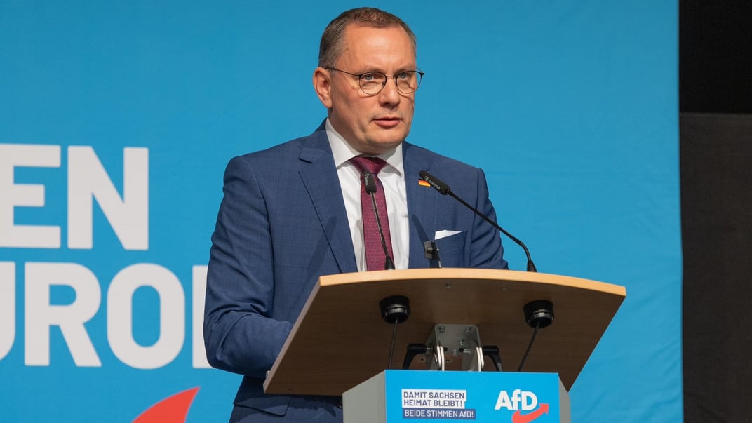 Тино Хрупалла Тино Хрупалла