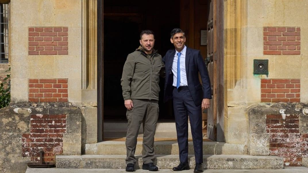 Президент України Володимир Зеленський та прем'єр-міністр Великої Британії під час зустрічі 15 травня 2023 року