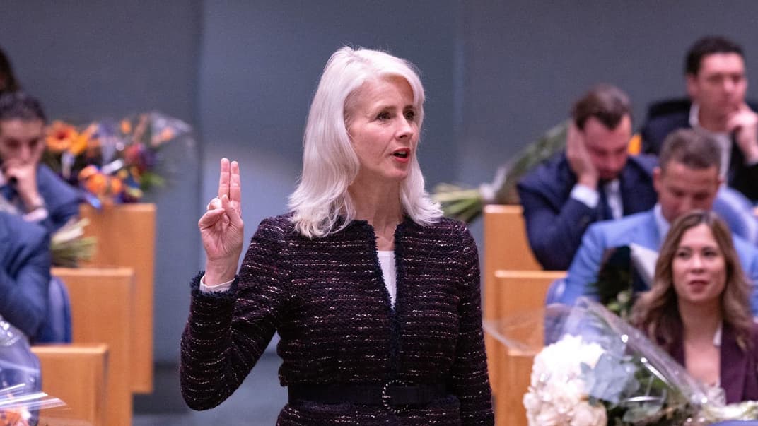 Депутат нижней палаты нидерландского парламента Мона Кейзер, декабрь 2023 года