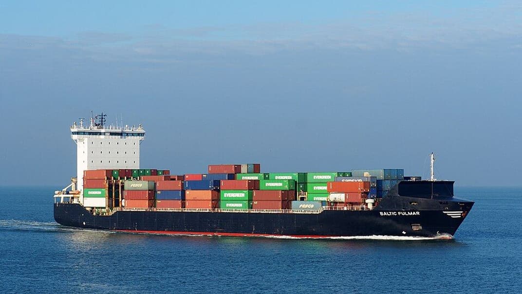 Судно Newnew Polar Bear возле порта Роттердам в 2020 году. Иллюстративное фото