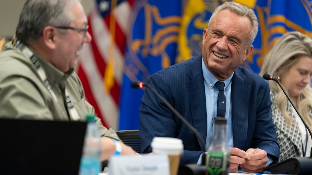 Міністерство охорони здоров'я і соціальних служб США Роберт Кеннеді-молодший