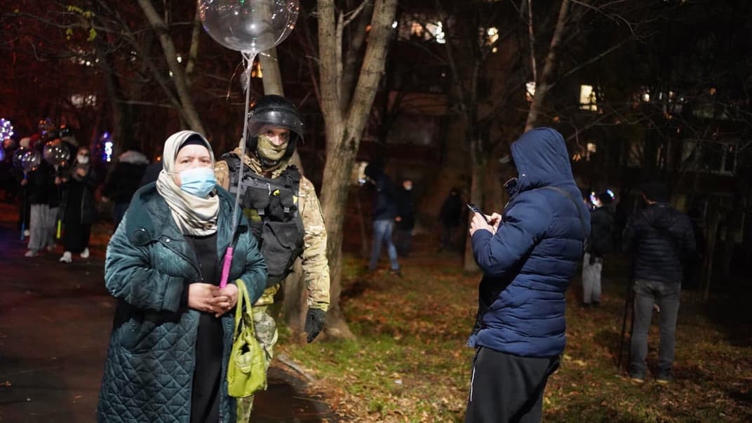 У Криму затримали понад 30 людей, які прийшли зустрічати адвоката Едема Семедляєва із СІЗО