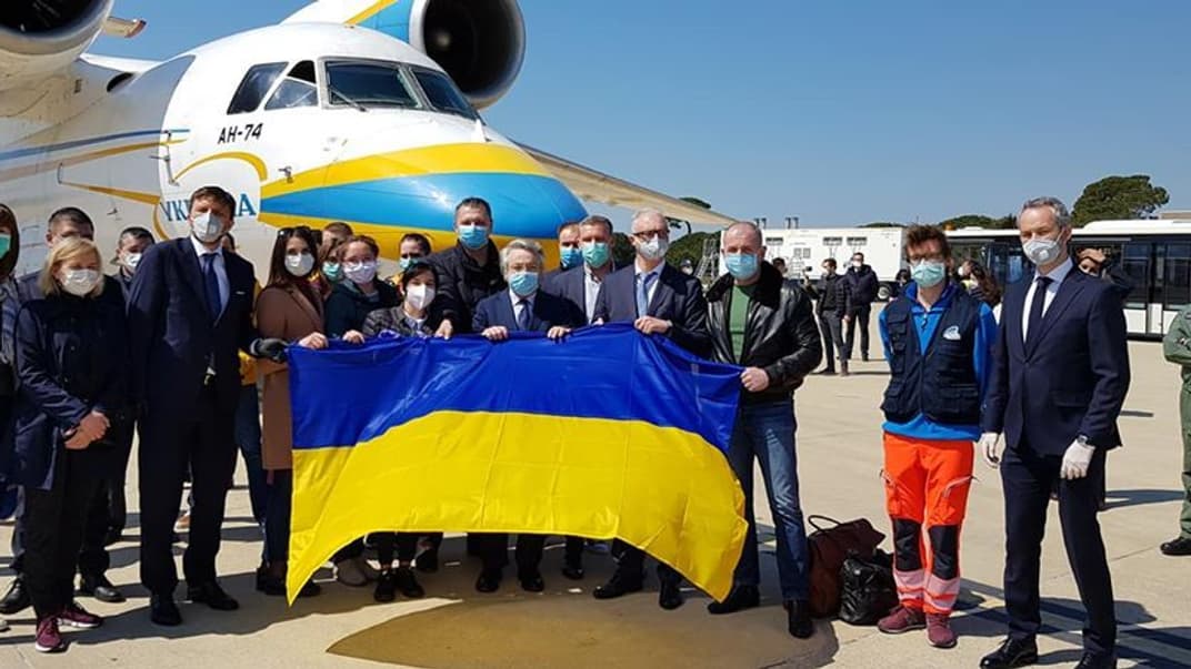 Прибуття українських медиків в Італію, 4 квітня 2020 року