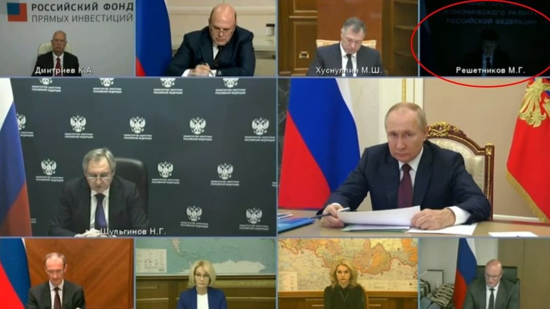 Міністри рф сиділи на нараді у путіна без світла