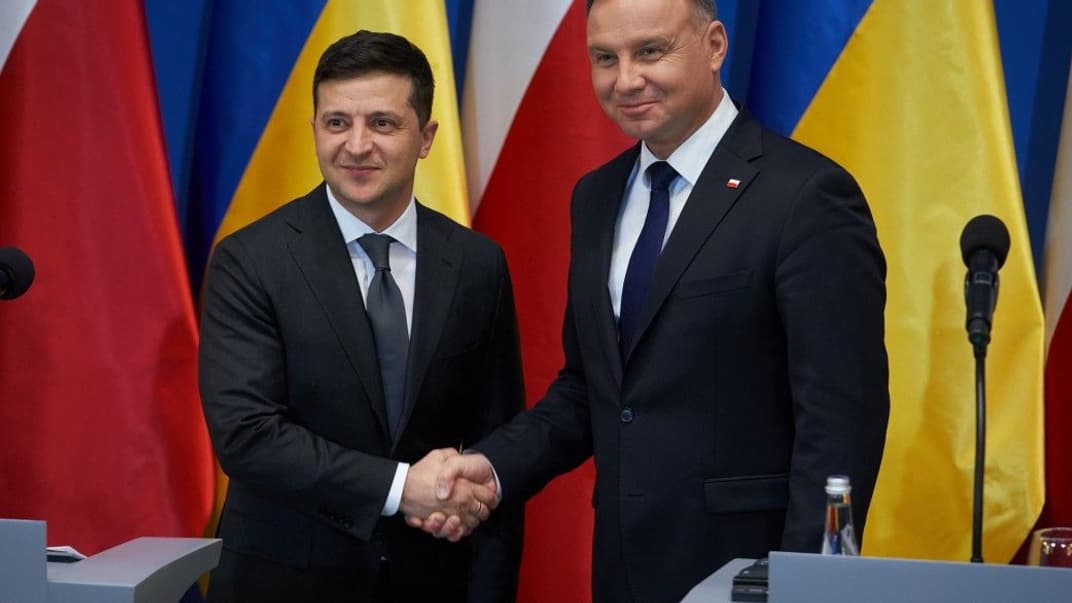 Президент України Володимир Зеленський та його польський колега Анджей Дуда на брифінгу за підсумками зустрічі у Польщі