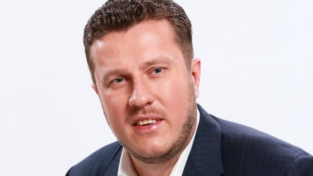 Народный депутат Антон Яценко