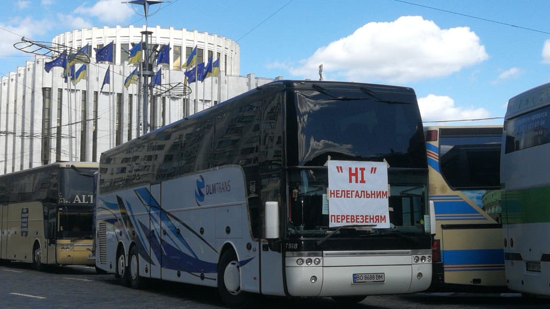 У центрі Києва вимагають відновити внутршні та зовнішні перевезення, 13 травня 2020 рік