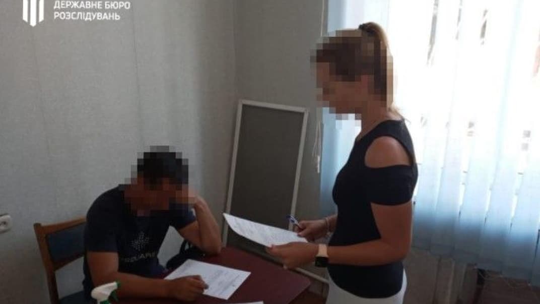 Колишній поліцейський, підозрюваний у зґвалтуванні дівчини