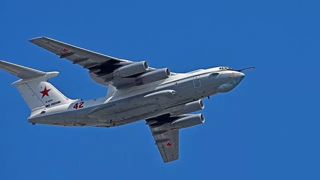 Літак A-50 під час параду російських військ у 2020 році