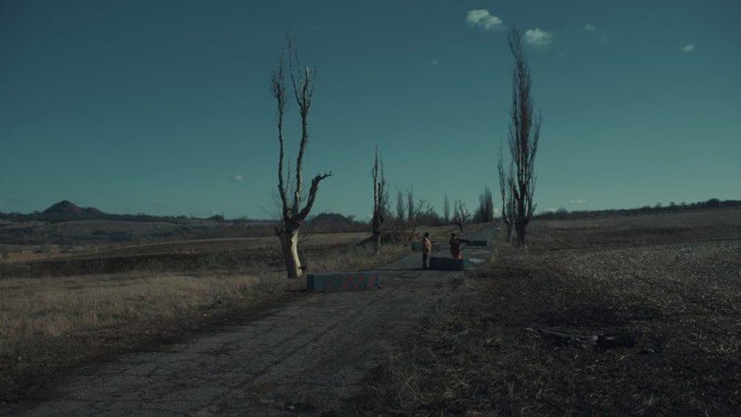 Кадр из фильма «Серые Пчелы»