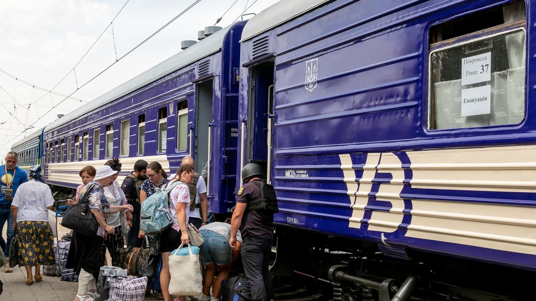 Иллюстративное фото. Эвакуационный поезд из Покровска Донецкой области