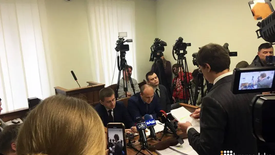 Бывший народный депутат Дмитрий Крючков в зале Соломенского суда Киева, 4 апреля, 2019 года