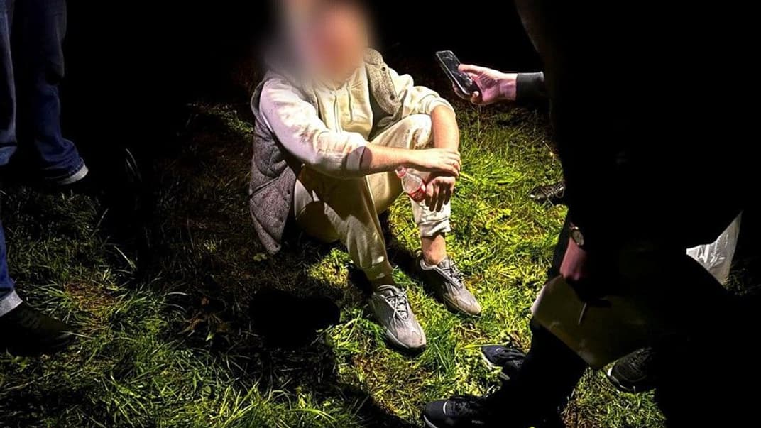 Во Львовской области чиновник организовал переправу призывников через границу