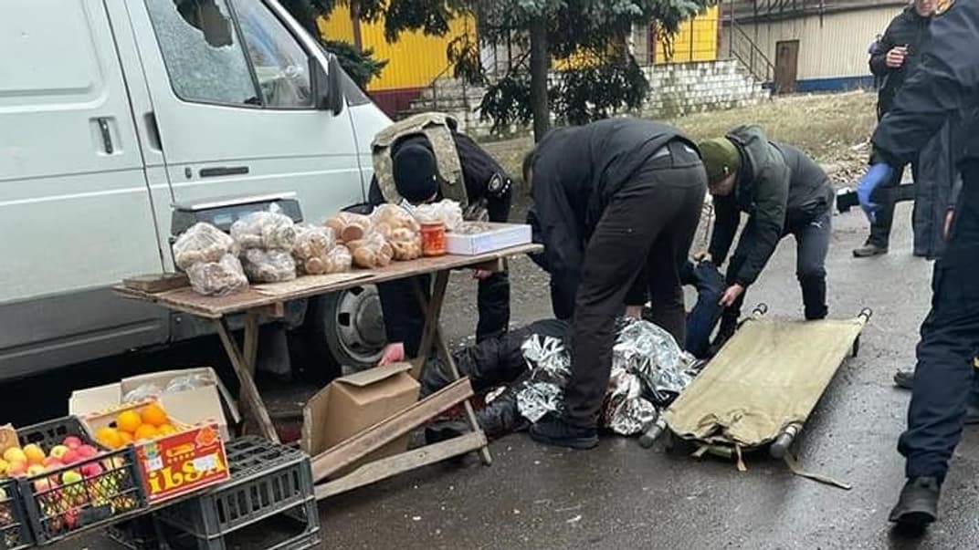 Наслідки російського обстрілу селища Гірник на Донеччині, 12 грудня 2022 року