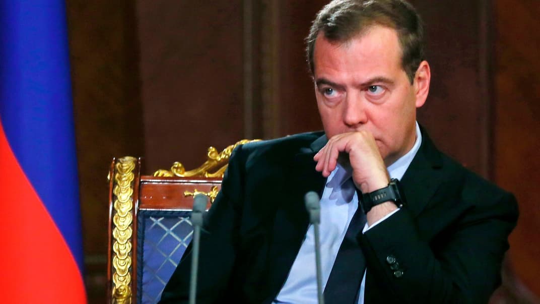 дмитрий медведев проводит заседание кабинета министров в подмосковной резиденции Горький, россия, 8 июля 2019 года