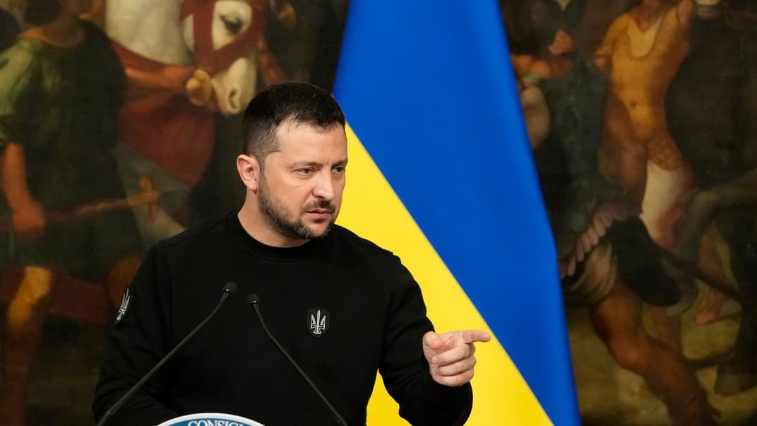 Президент Украины Владимир Зеленский во время пресс-конференции с премьер-министром Италии Джорджей Мелони в Риме, 13 мая 2023 года