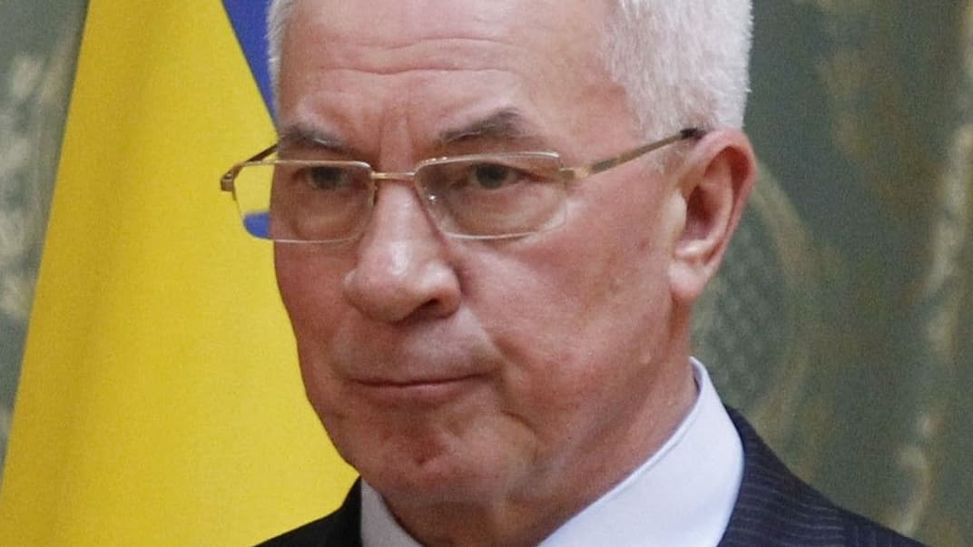 Микола Азаров