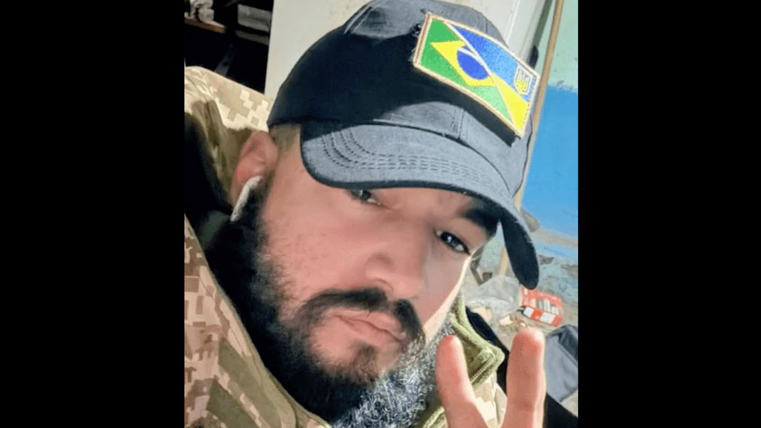Загиблий бразильський доброволець Луїс Феліпе Вієйра Толедо Порту Загиблий бразильський доброволець Луїс Феліпе Вієйра Толедо Порту