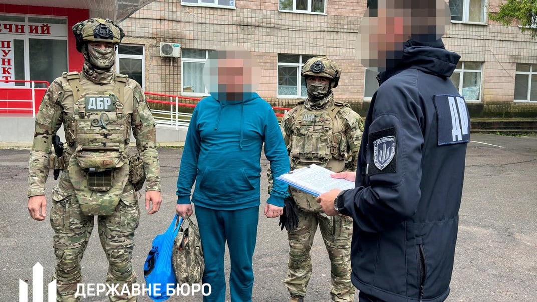 Правоохоронці знову затримали та оголосили вже четверту підозру колишньому керівникові Рівненського обласного ТЦК та СП