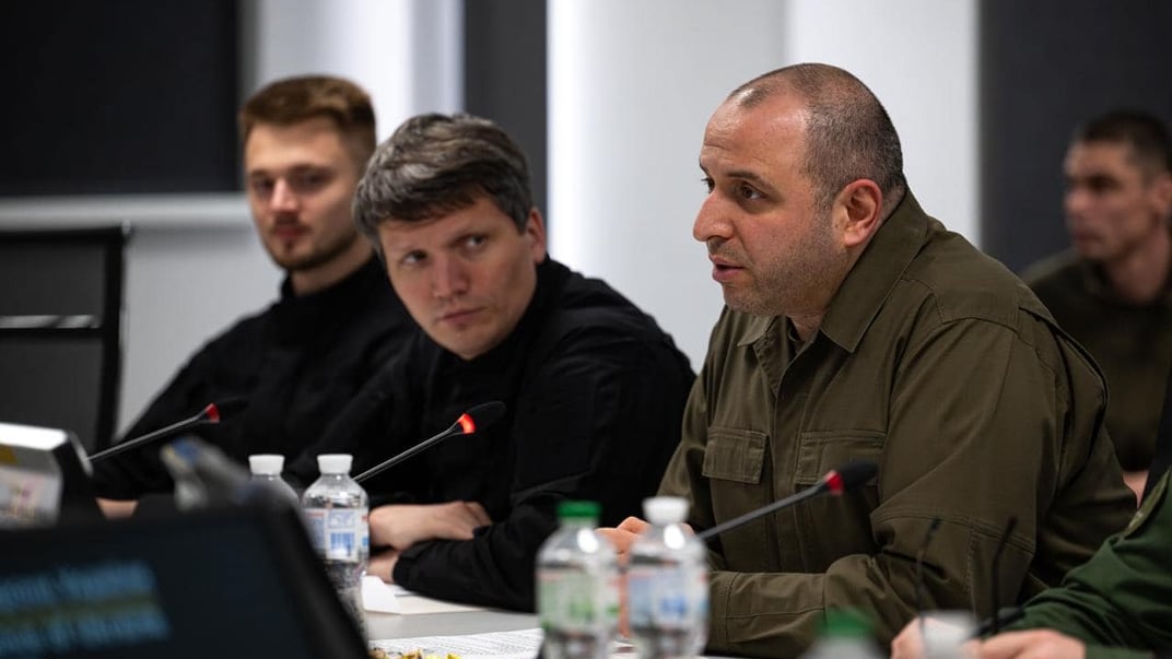 Міністр оборони Рустем Умєров Міністр оборони Рустем Умєров