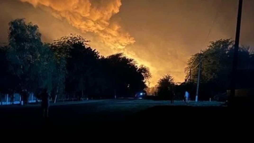 Пожежа на нафтобазі, яку уразила СБУ