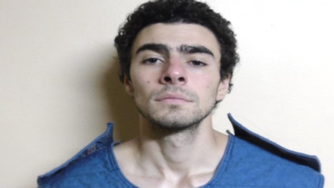 Луїджі Манджоне, якого підозрюють у вбивстві гендиректора найбільшої страхової компанії США Браяна Томпсона Луїджі Манджоне, якого підозрюють у вбивстві гендиректора найбільшої страхової компанії США Браяна Томпсона