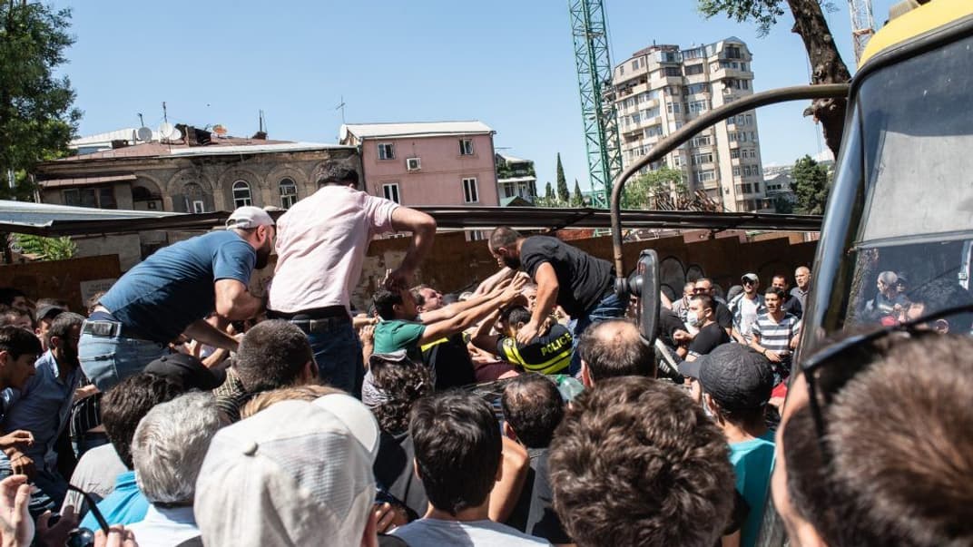 Сутички між ультраправими й представниками ЛГБТ+ у Тбілісі. Грузія, 5 липня 2021 року