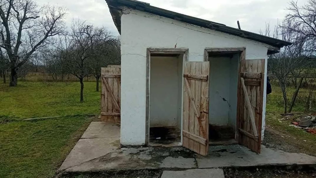 Вбиральня у школі на Закарпатті