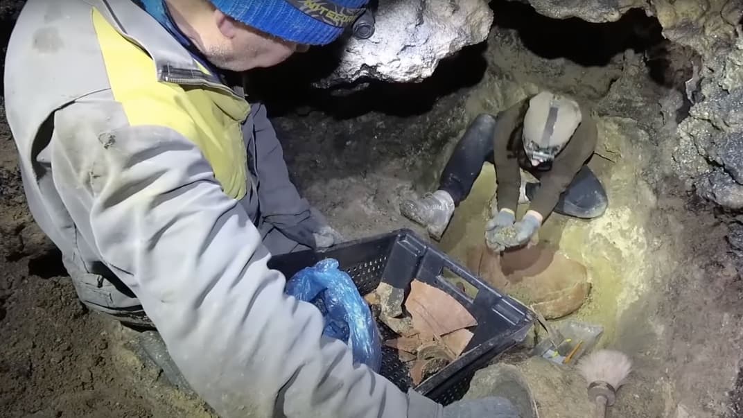Археологи нашли керамику в пещере Вертеба