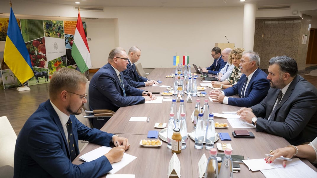 Зустріч міністра сільського господарства Угорщини Іштвана Надя та заступника міністра економіки України Тараса Качки