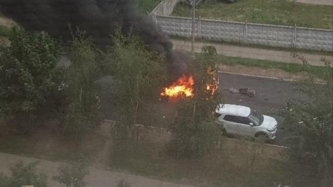 Машина, яку підірвали в підмосквоній Балашисі Машина, яку підірвали в підмосквоній Балашисі