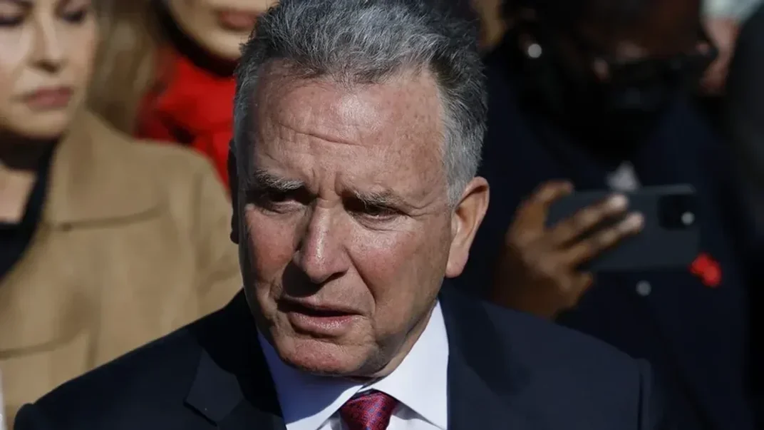 Спеціальний посланник США з питань Близького Сходу Стів Віткофф виступає перед журналістами біля Західного крила Білого дому, 4 лютого 2025 року