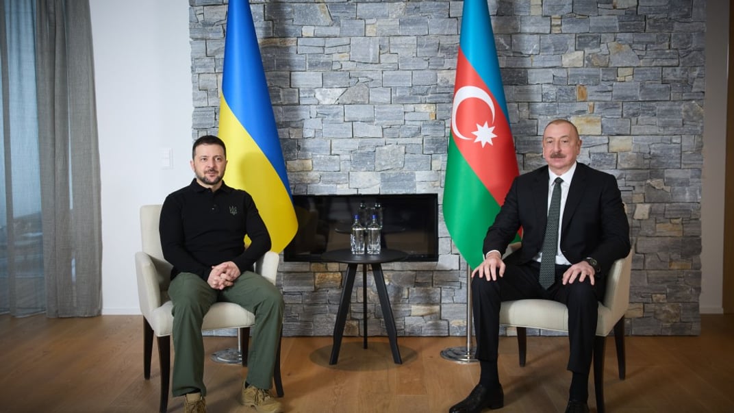 Ілюстративне фото. Зустріч президента України Володимира Зеленського та президента Азербайджану Ільхама Алієва в Давосі, 22 січня 2025 року
