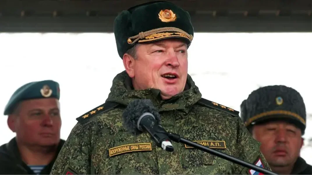 Генерал олександр лапін