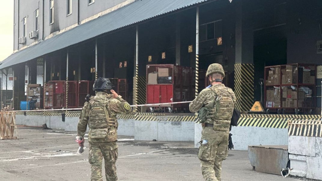Правоохоронці на місці вибуху в Києві Правоохоронці на місці вибуху в Києві