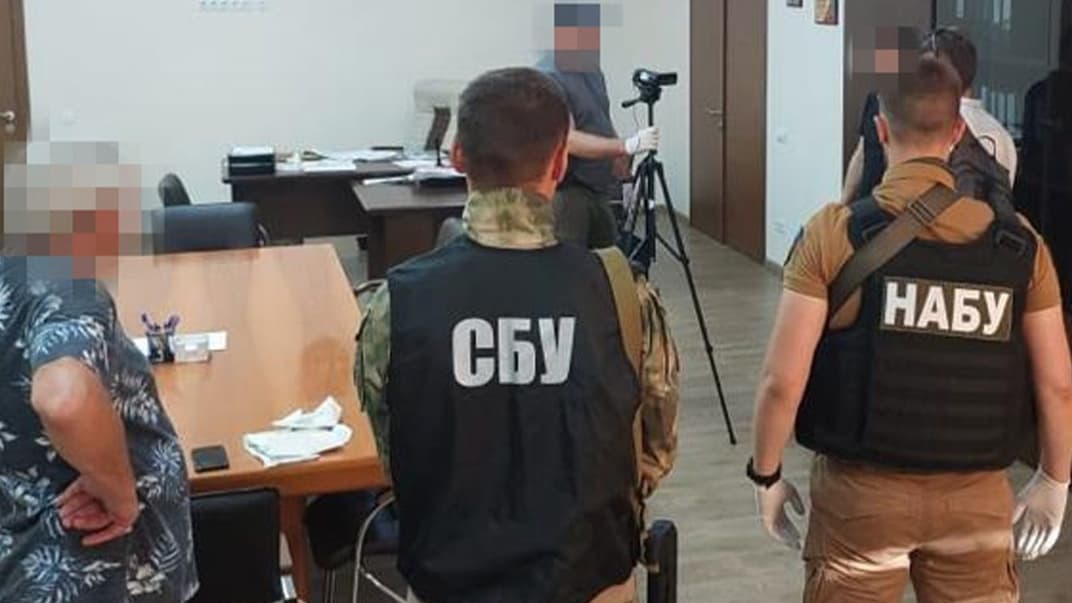 Правоохранители заподозрили топ-чиновников Запорожской области в хищении гуманитарной помощи