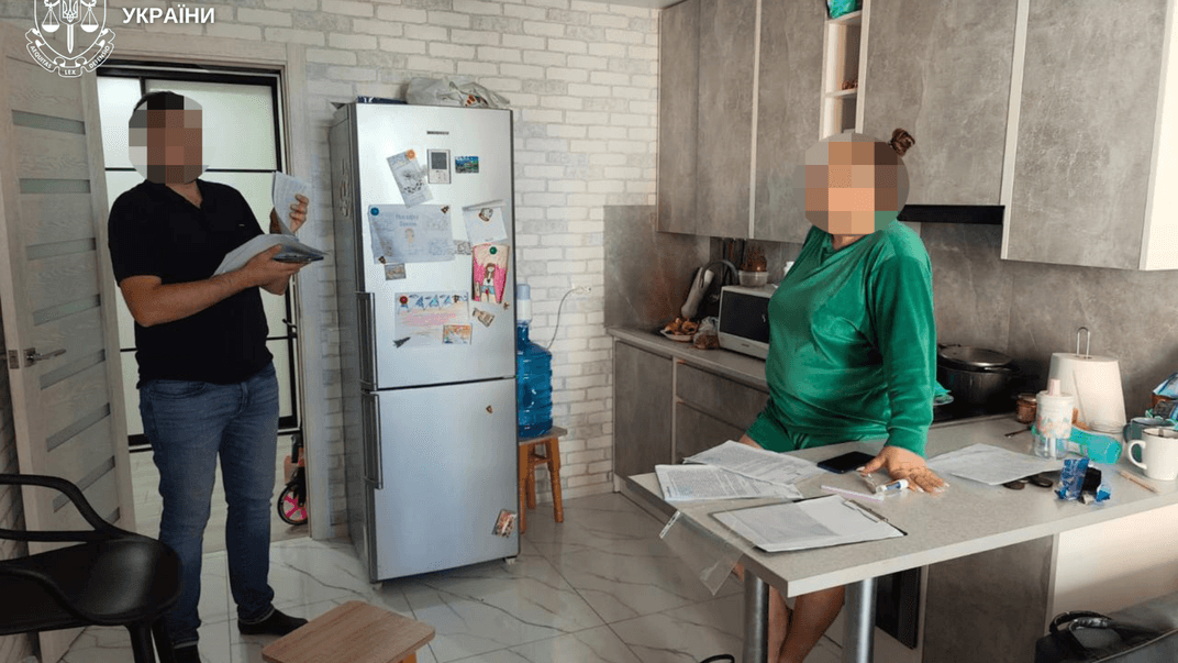 Одна з учасниць заворушень біля стадіону у Вінниці отримує підозру Одна з учасниць заворушень біля стадіону у Вінниці отримує підозру