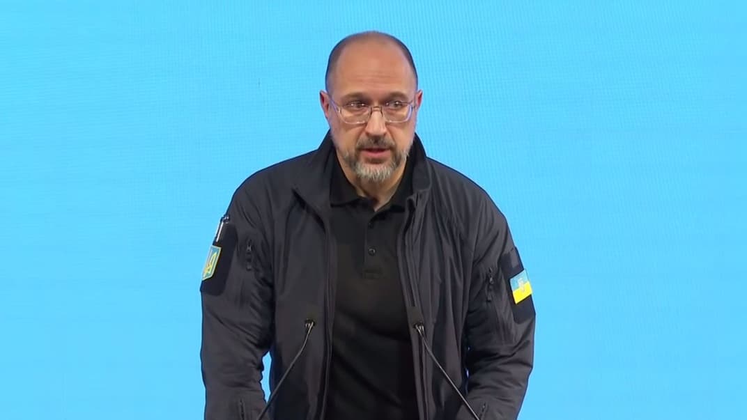 Денис Шмигаль під час презентації національної програми з популяризації англійської мови в Україні