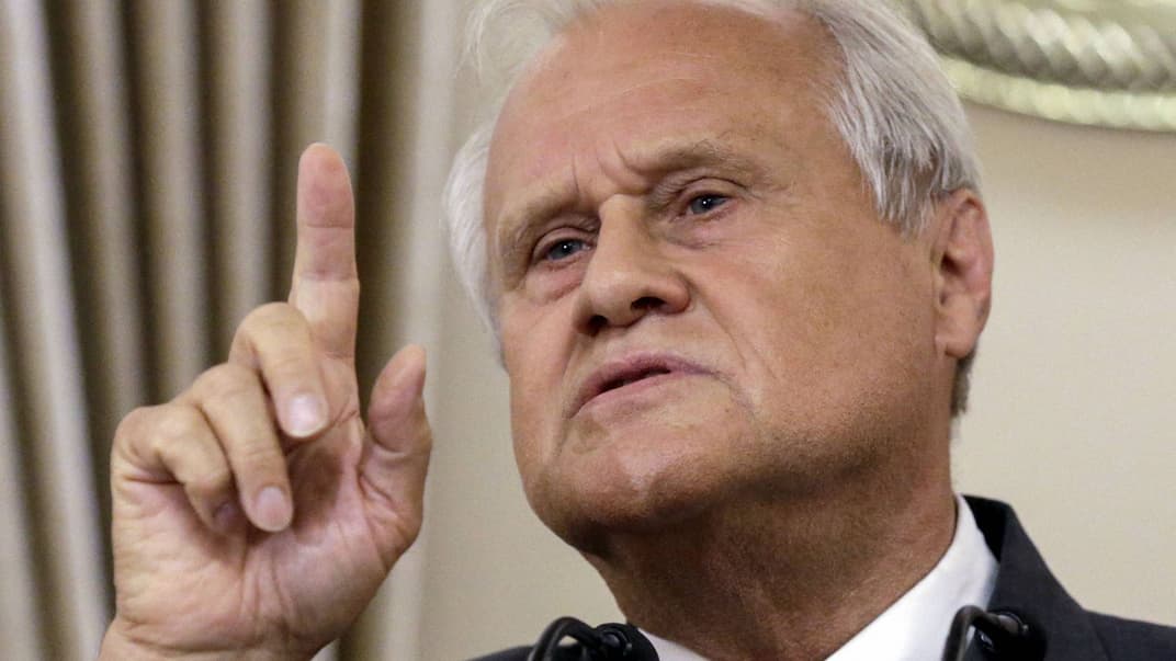 Спецпредставник ОБСЄ в в тристоронньої контактній групі в Мінську Мартін Сайдик представив новий план виходу з кризи на Донбасі (на фото — Сайдік у Мінську, Білорусь, 26 серпня 2015 року)